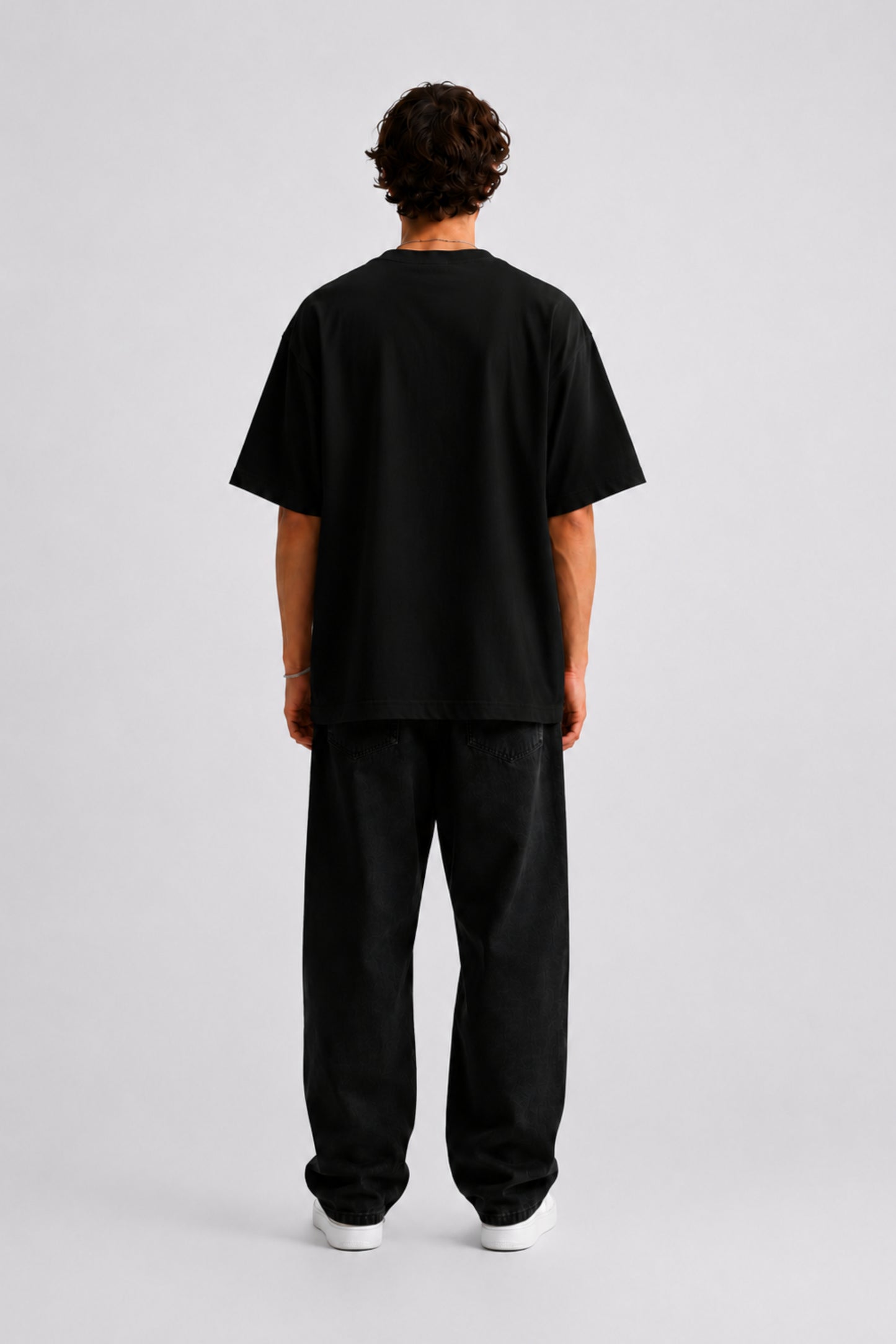 Drive Fast Essential Tee Black